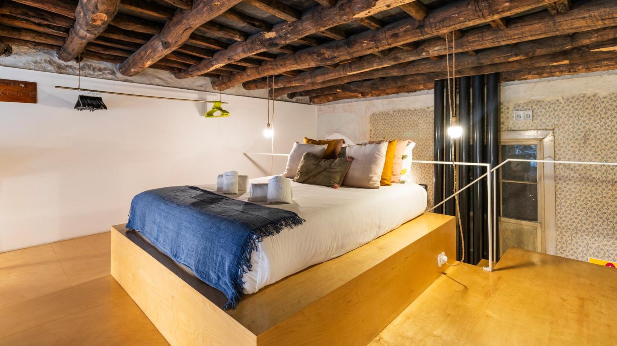Eccentric Mouzinho Mezzanine By Lovelystay Porto Exteriér fotografie